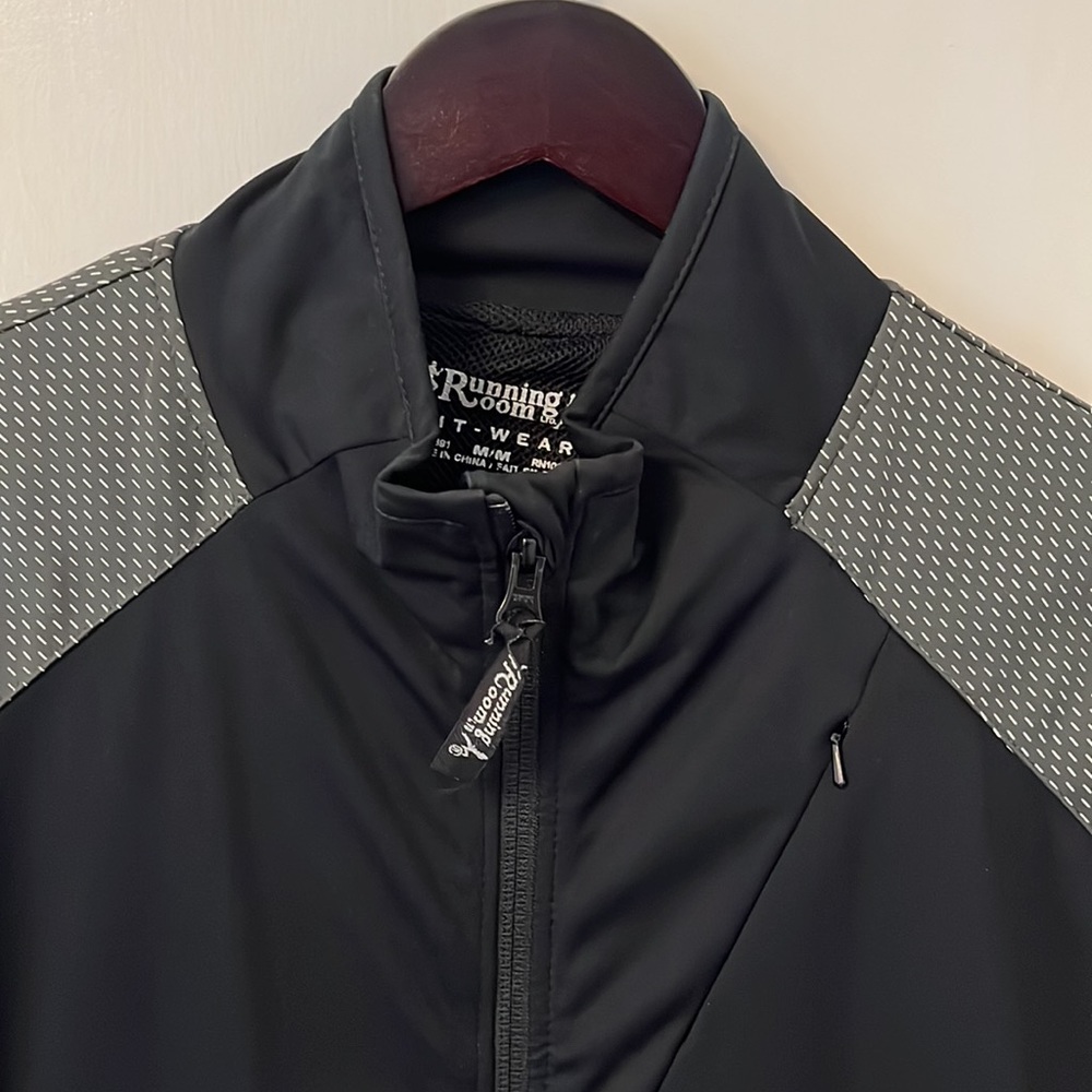 Running Room Running Jacket - Picture 2 of 6